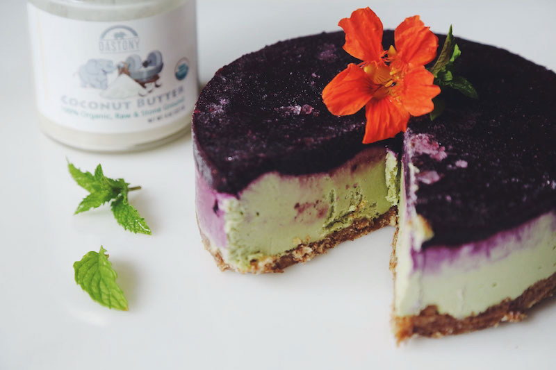 Vegan No-Bake Matcha Blueberry Lemon Cheesecake