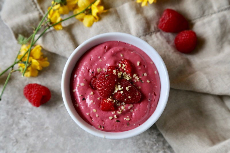 Raspberry Coconut Tahini Pudding 